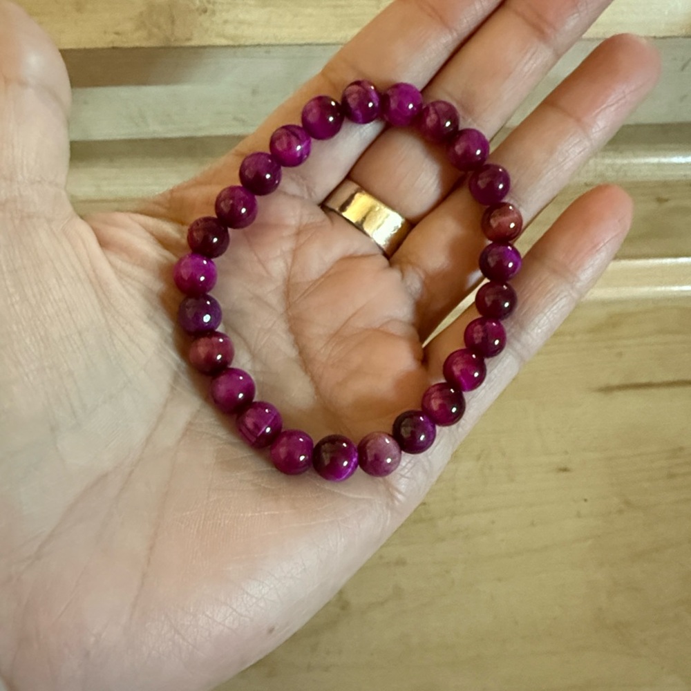 Elegant Pink Beaded Bracelet